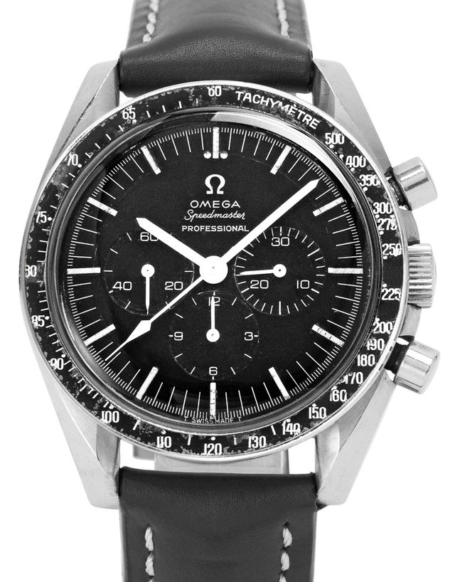 Omega Speedmaster Moonwatch Chronograph 105.012-66  Baton  1966  Used  Case Material Steel  Bracelet Material: Leather