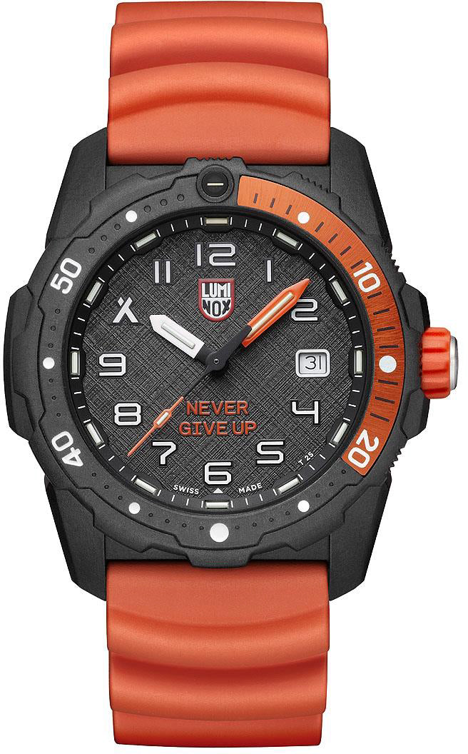 Luminox Bear Grylls Survival Never Give Up